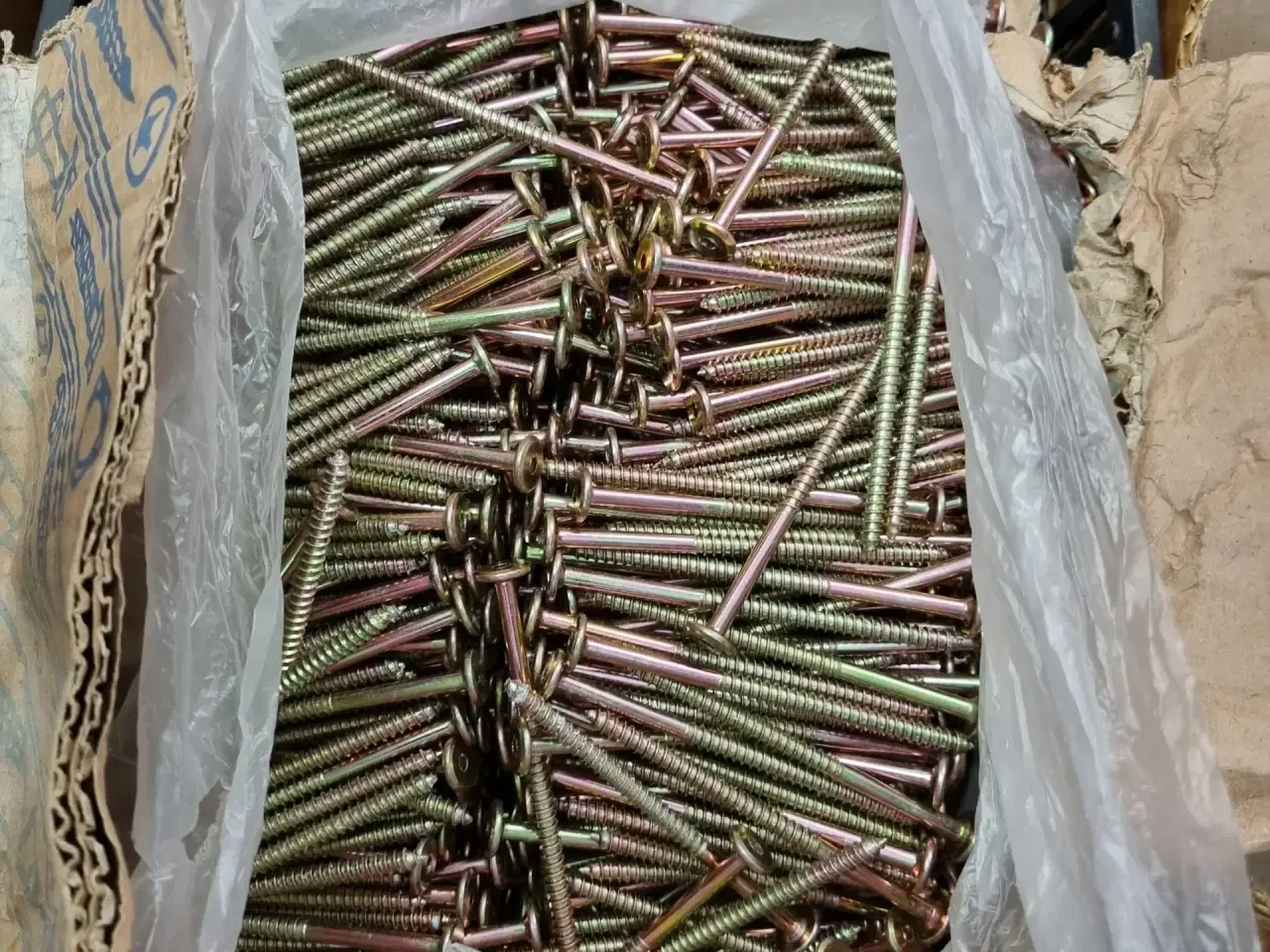 Billede 2 - Kraftige skruer inkl forsendelse