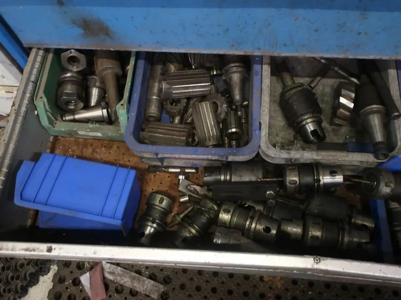 Billede 3 - Div. Værktøjsholdere i skuffe