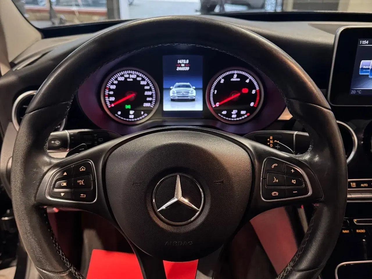 Billede 8 - Mercedes C220 d 2,2 AMG Line stc. aut.