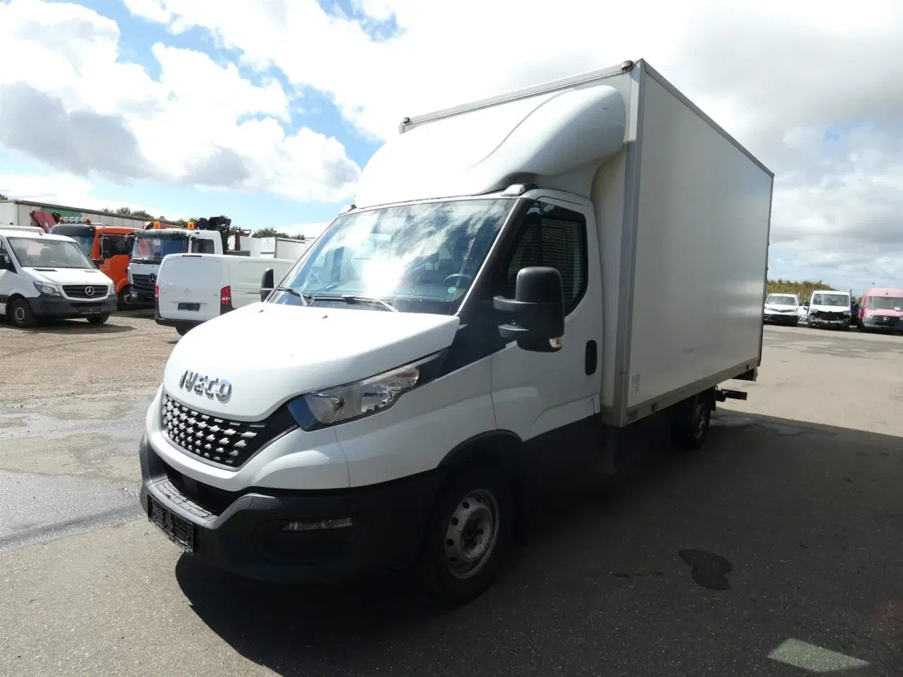 Billede 4 - Iveco Daily 35S14 3750mm 2,3 D 136HK Ladv./Chas. 8g Aut.