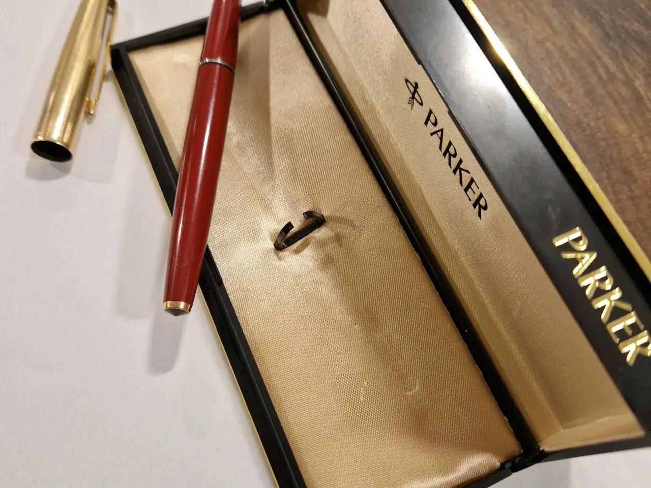 Billede 3 -  Bordeaux Parker Fyldepen 61, 12 karat rolled gold