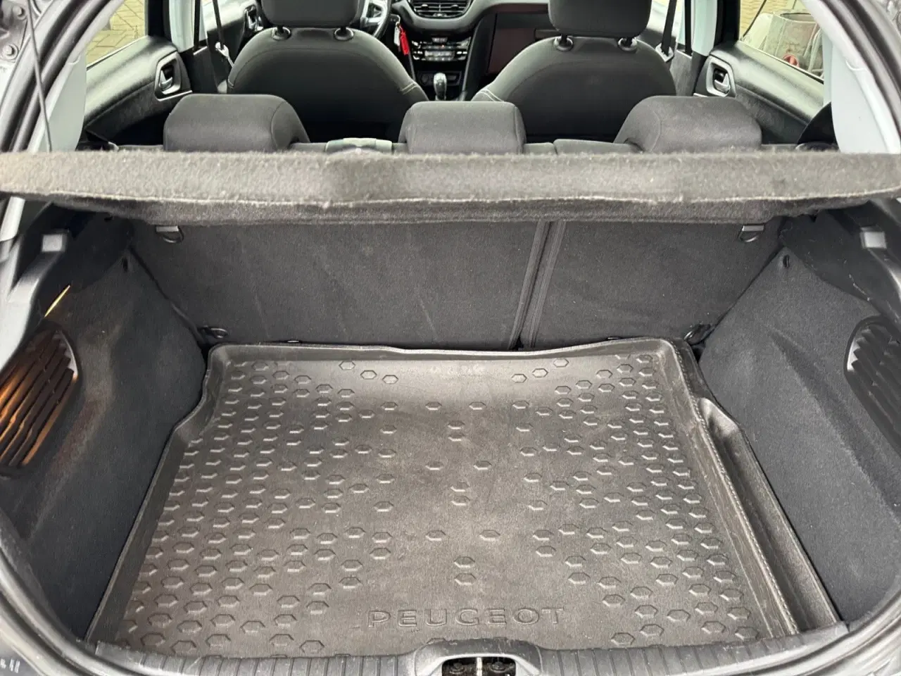 Billede 15 - Peugeot 208 1,6 BlueHDi 100 Allure Sky