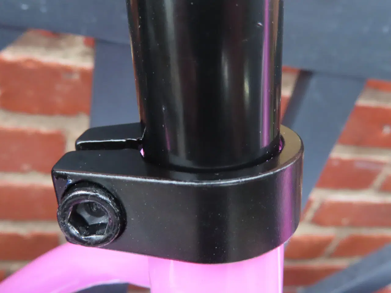 Billede 17 - Helt ny pink løbecykel 1-3 år. Hollandsk kvalitet