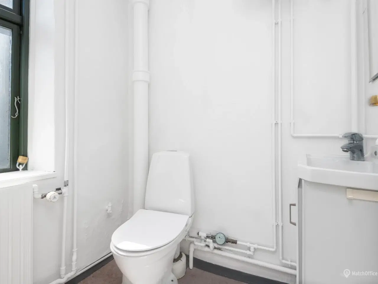 Billede 9 - Dejligt kontorlejemål i præsentabel centrum-ejendom