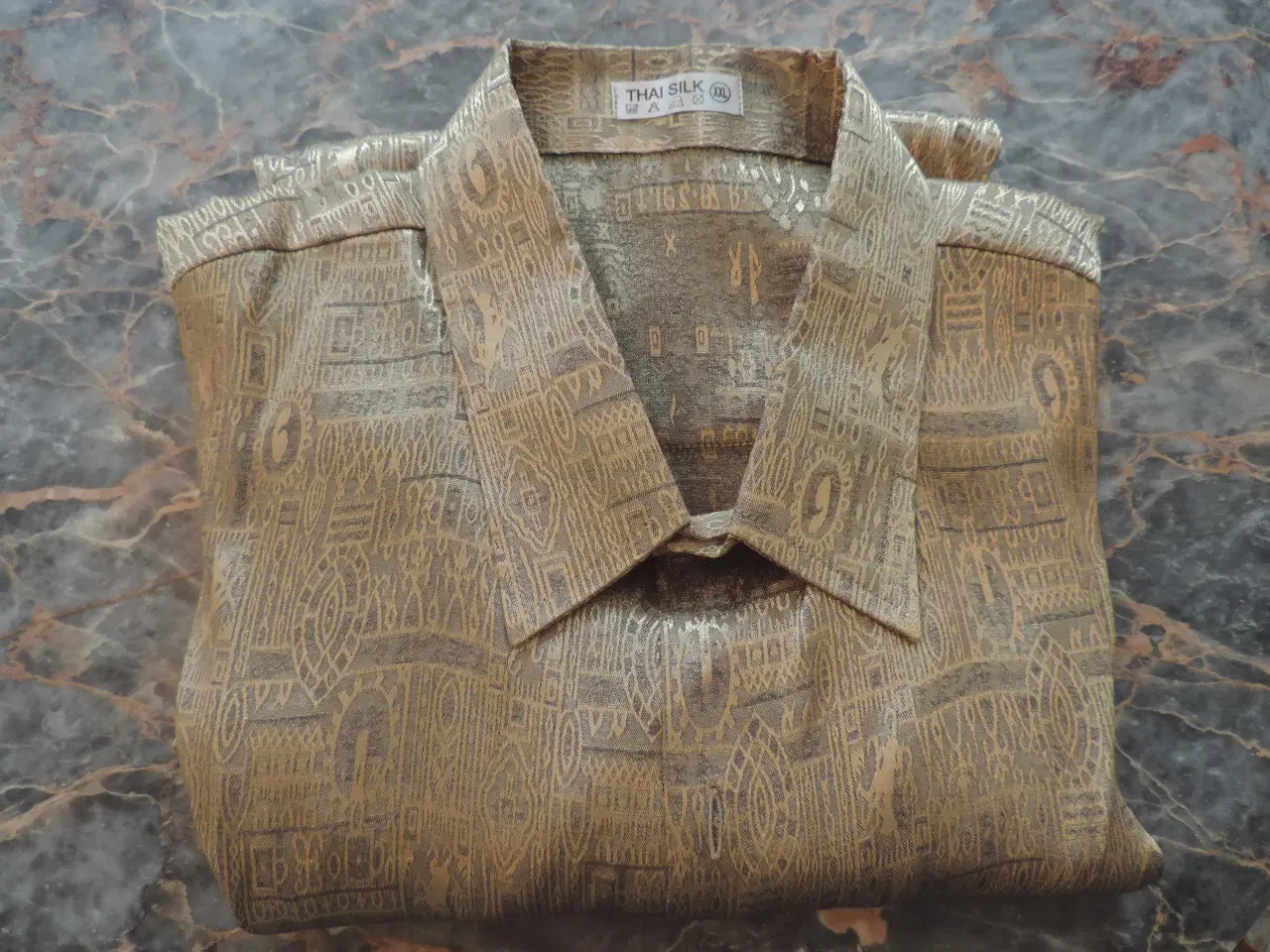 Billede 1 - Silke skjorte "guld"