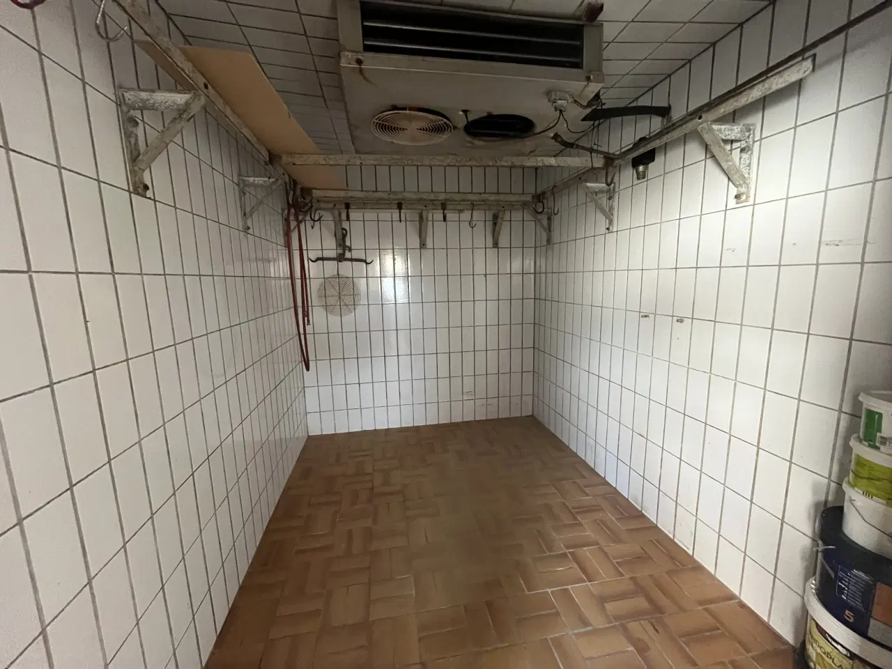 Billede 10 - Hus med udestue og brændeovn