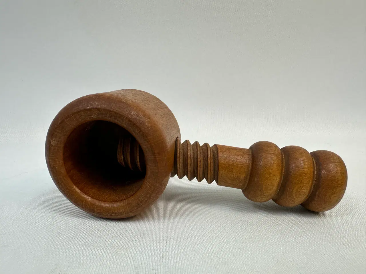 Billede 1 - Nøddeknækker i træ