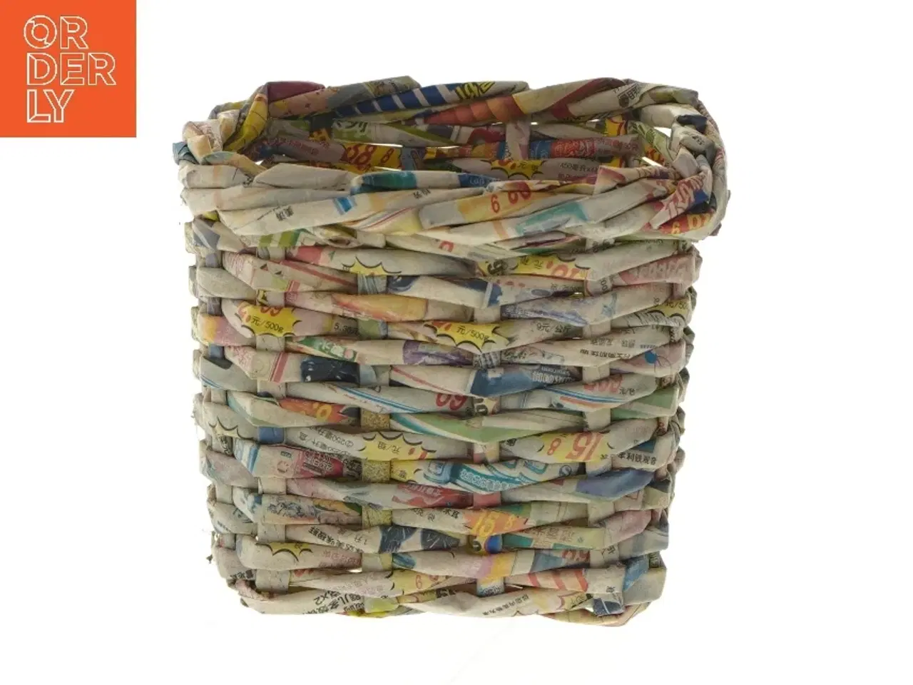 Billede 1 - Kurv af sammenrullet papir (str. 13x16 cm)