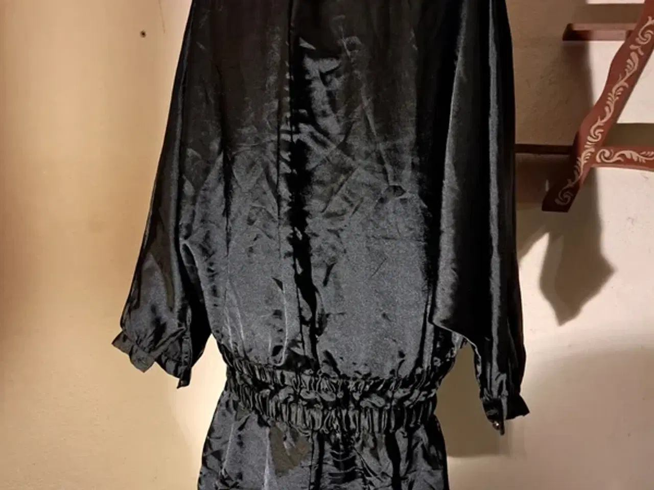 Billede 3 - Vanting str. s kjole