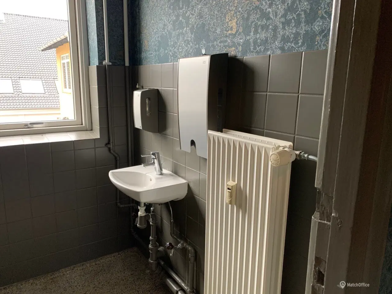 Billede 13 - Kontorlokaler på 198 m² udlejes.