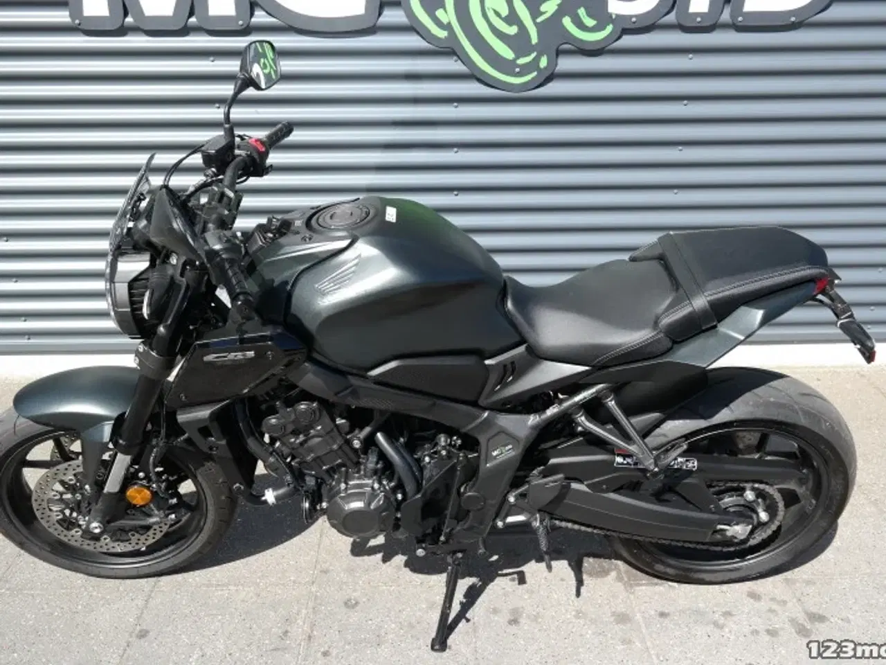 Billede 16 - Honda CB 650 R MC-SYD       BYTTER GERNE