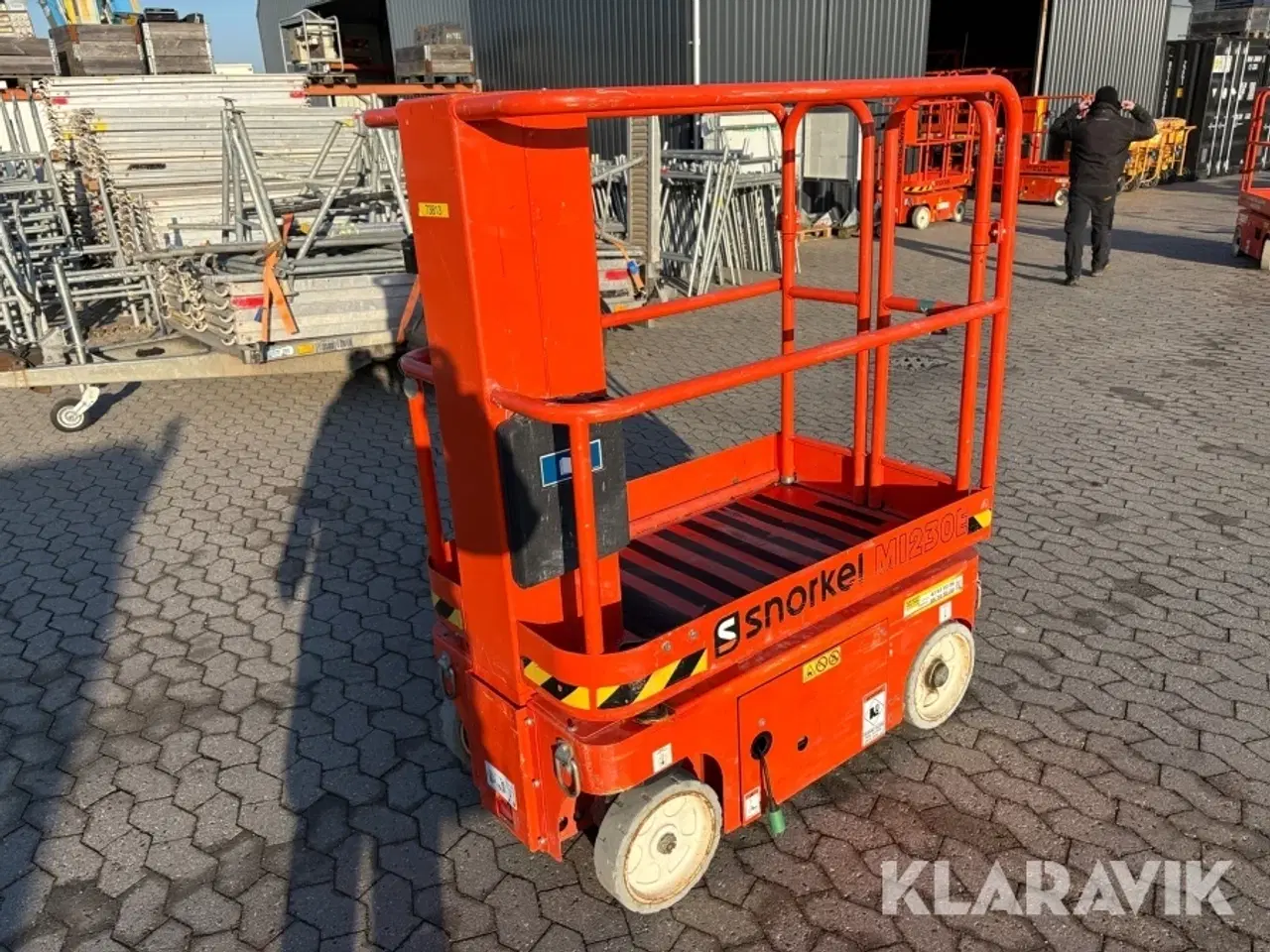 Billede 1 - Søjlelift Snorkel M1230E