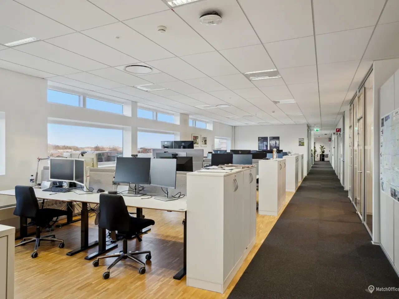 Billede 5 - Moderne kontorhus i dynamisk erhvervskvarter