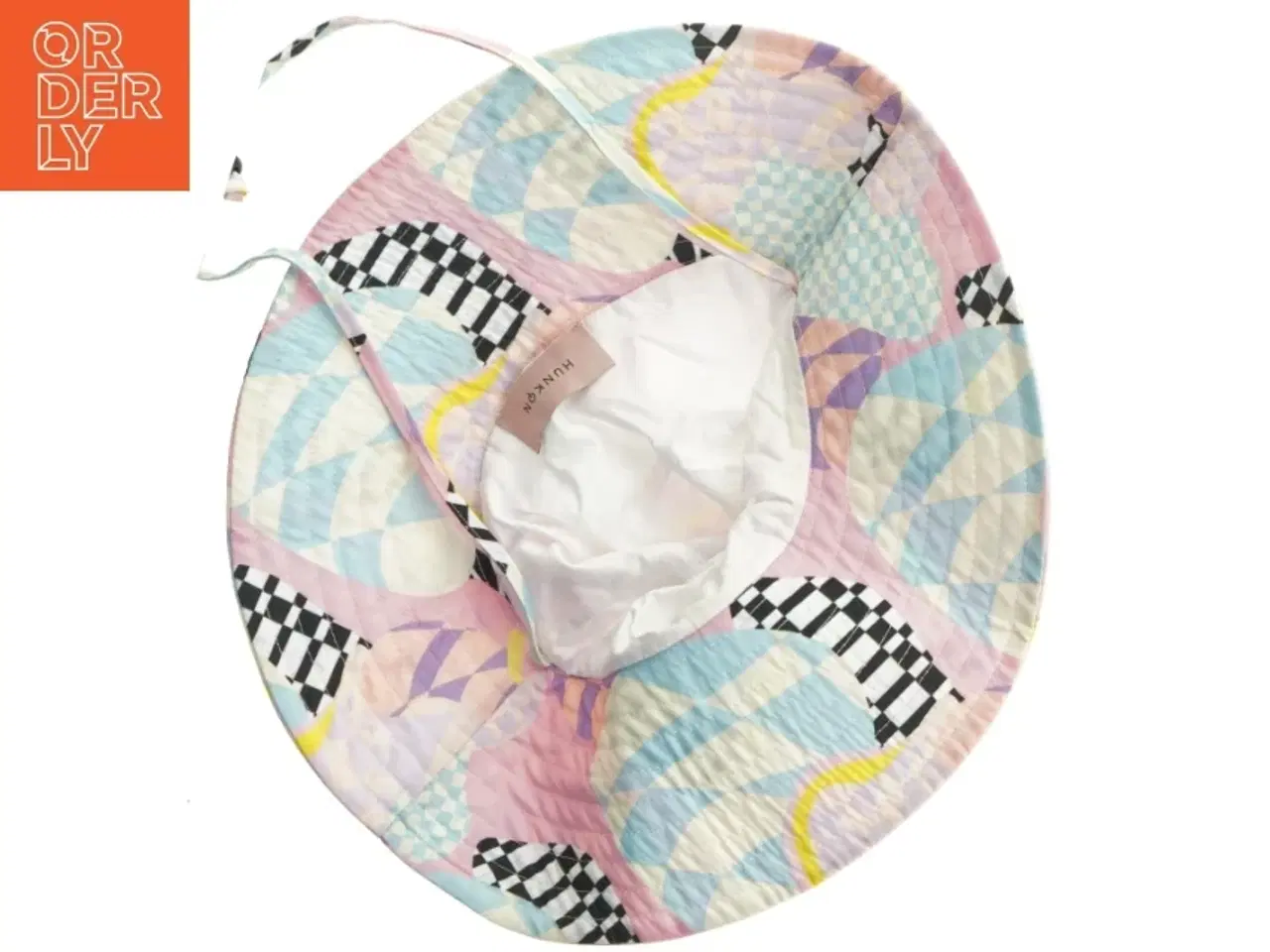 Billede 4 - Mønstret solhat fra Hunkøn (str. 168 )