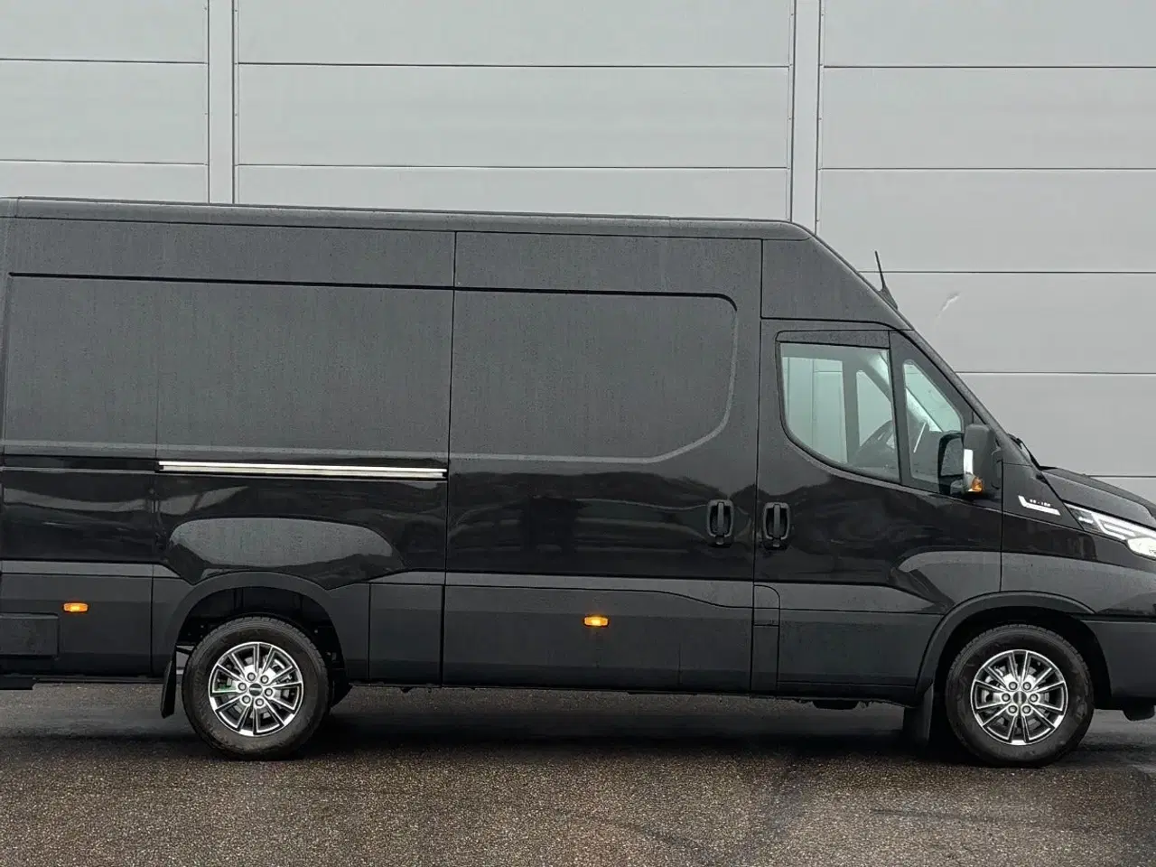 Billede 8 - Iveco Daily 3,0 35S18 12m³ Van AG8