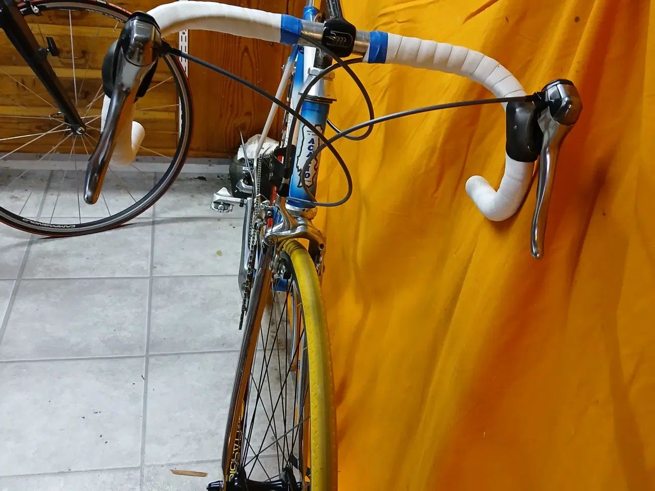 Billede 2 - Cykel. Acacia.