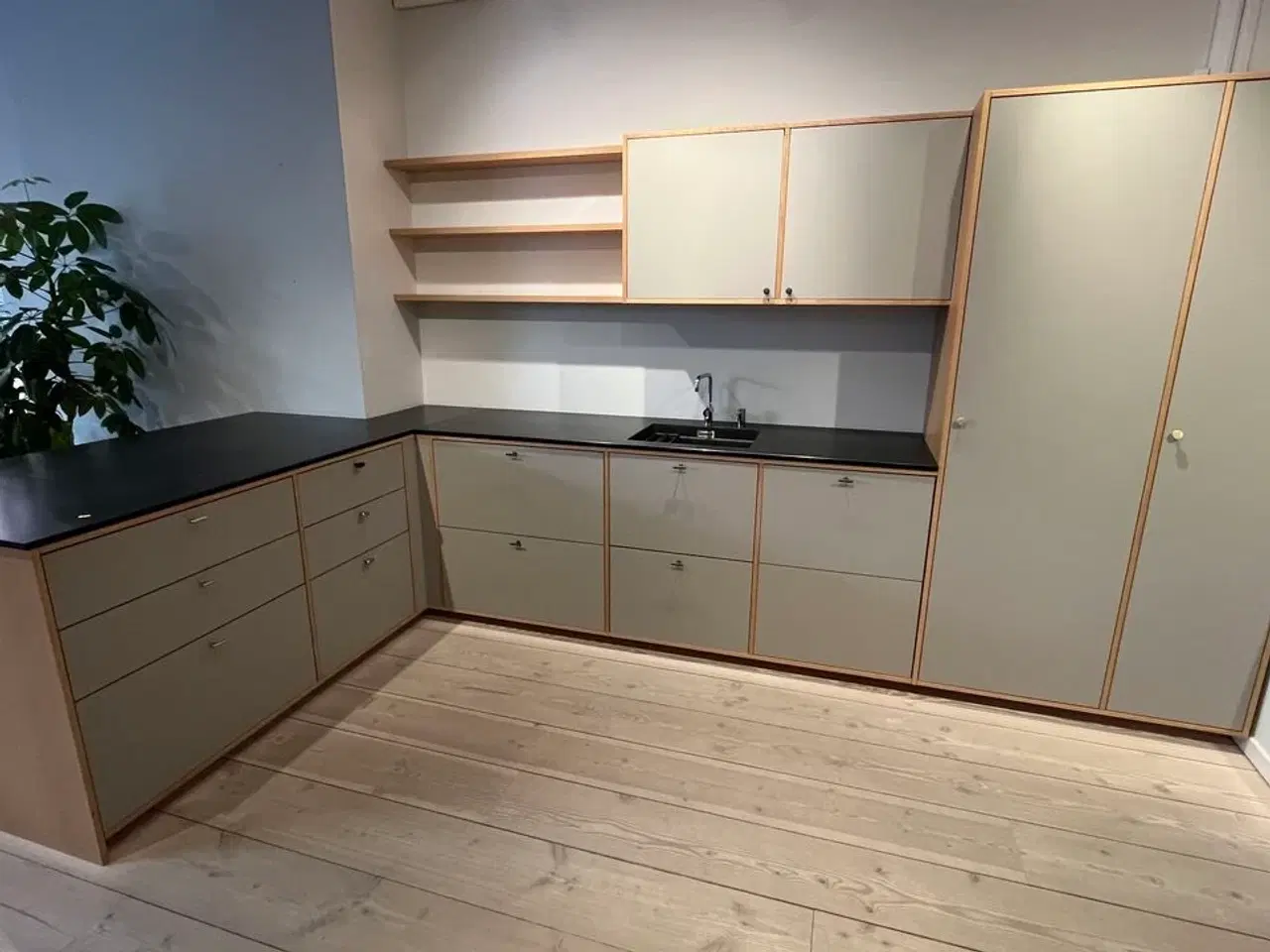 Billede 1 - Køkken FORM PLUS+