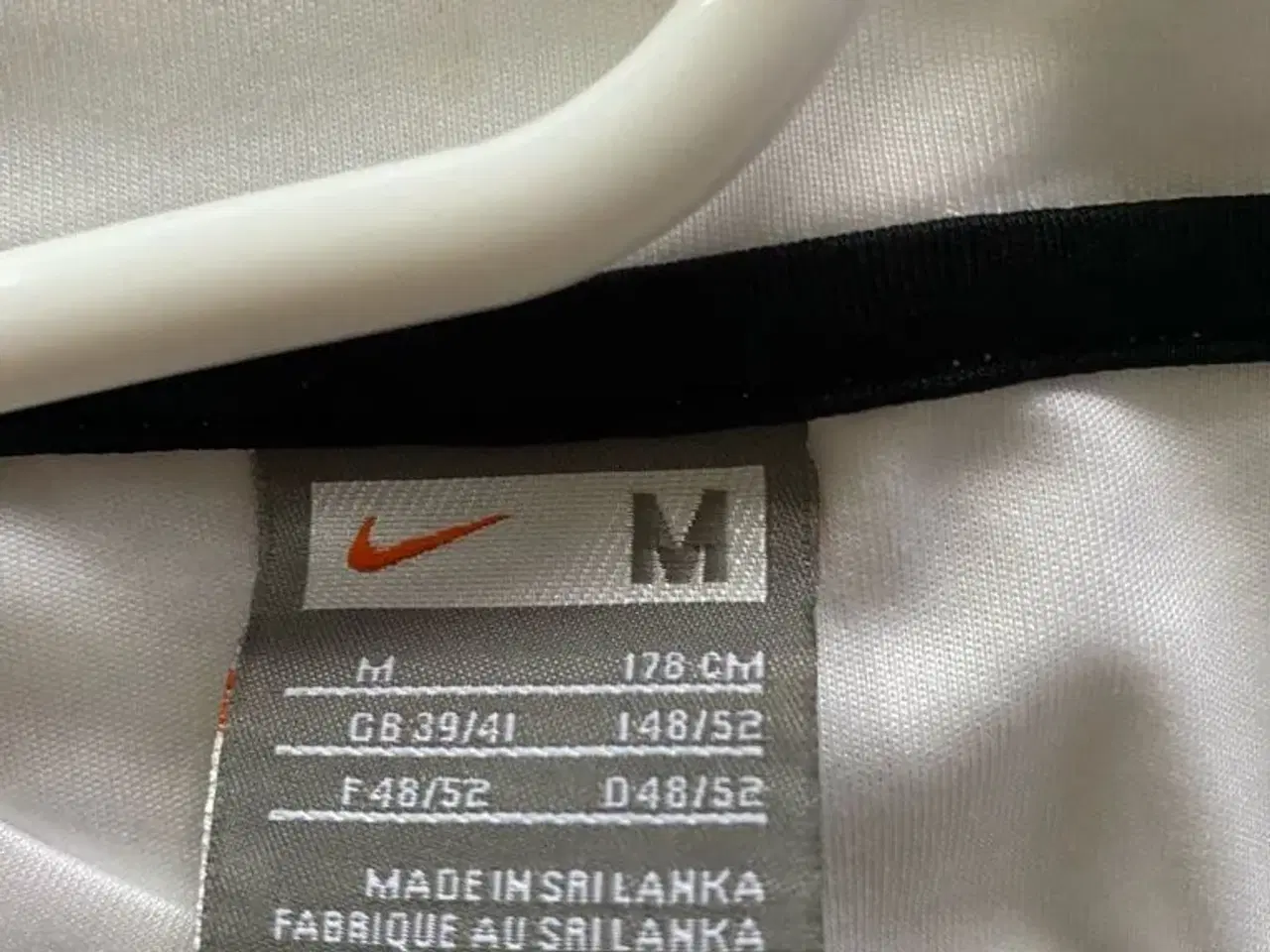 Billede 2 - Nike fit dry t- shirt mend
