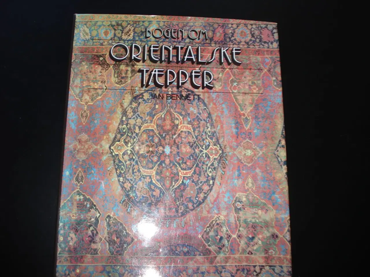 Billede 1 - Bogen om Orientalske Tæpper
