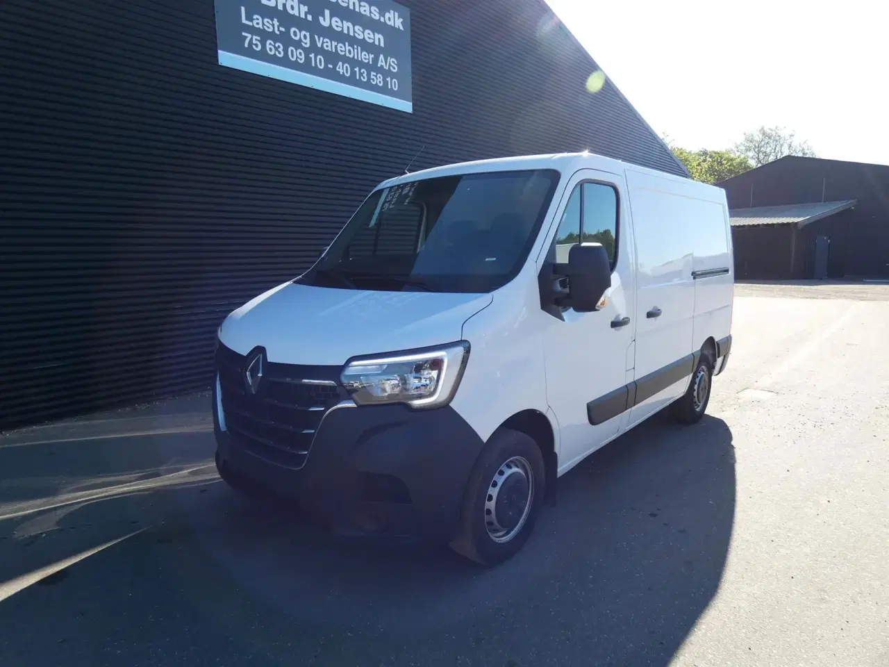 Billede 2 - Renault Master T28 L1H1 2,3 DCI 135HK Van 6g
