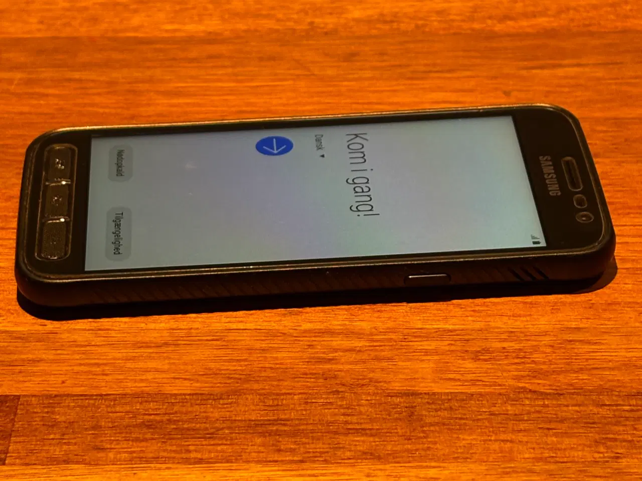 Billede 2 - Fin og velholdt Samsung Xcover 4
