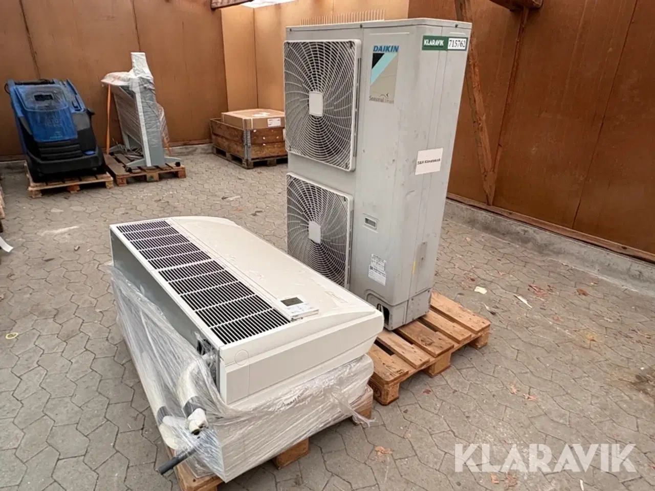 Billede 1 - Varmepumpe Daikin RZQG140L7Y1B