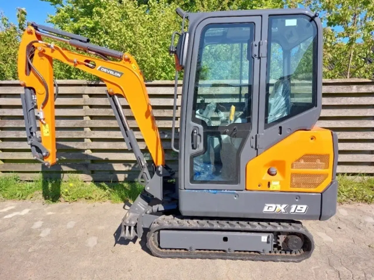 Billede 2 - Fabriksny 2 tons maskine