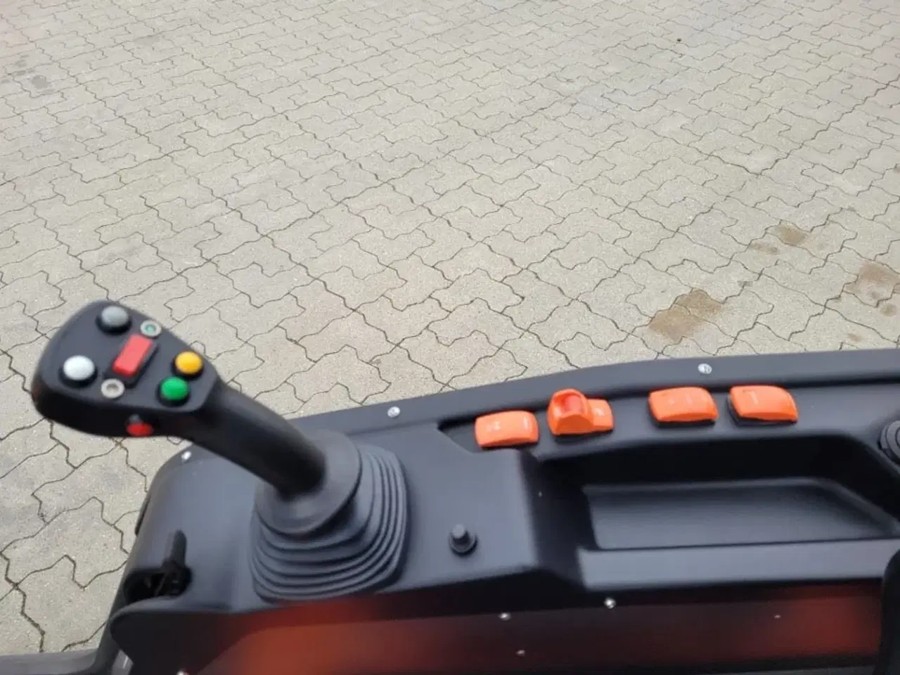 Billede 8 - Cast 825 D