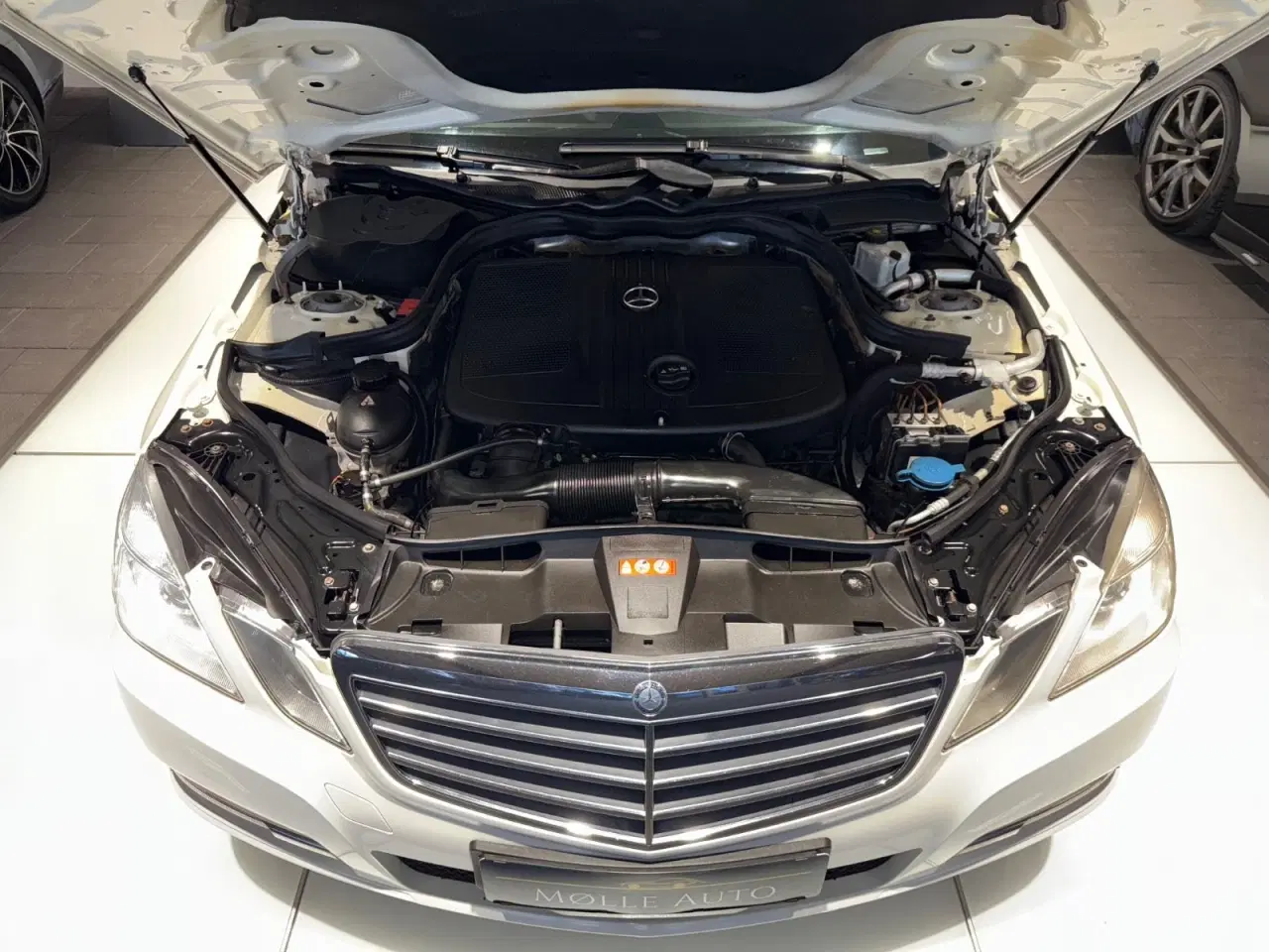 Billede 14 - Mercedes E200 2,2 CDi aut. BE