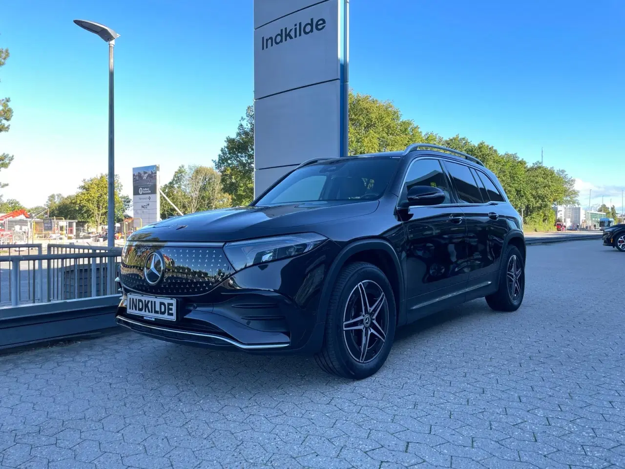 Billede 1 - Mercedes EQB350  AMG Line 4Matic