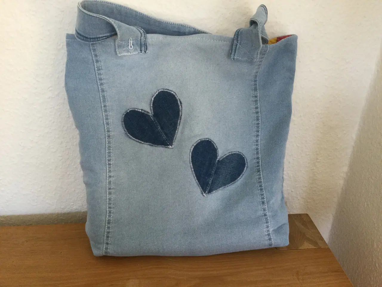 Billede 2 - Taske af denimskjorte
