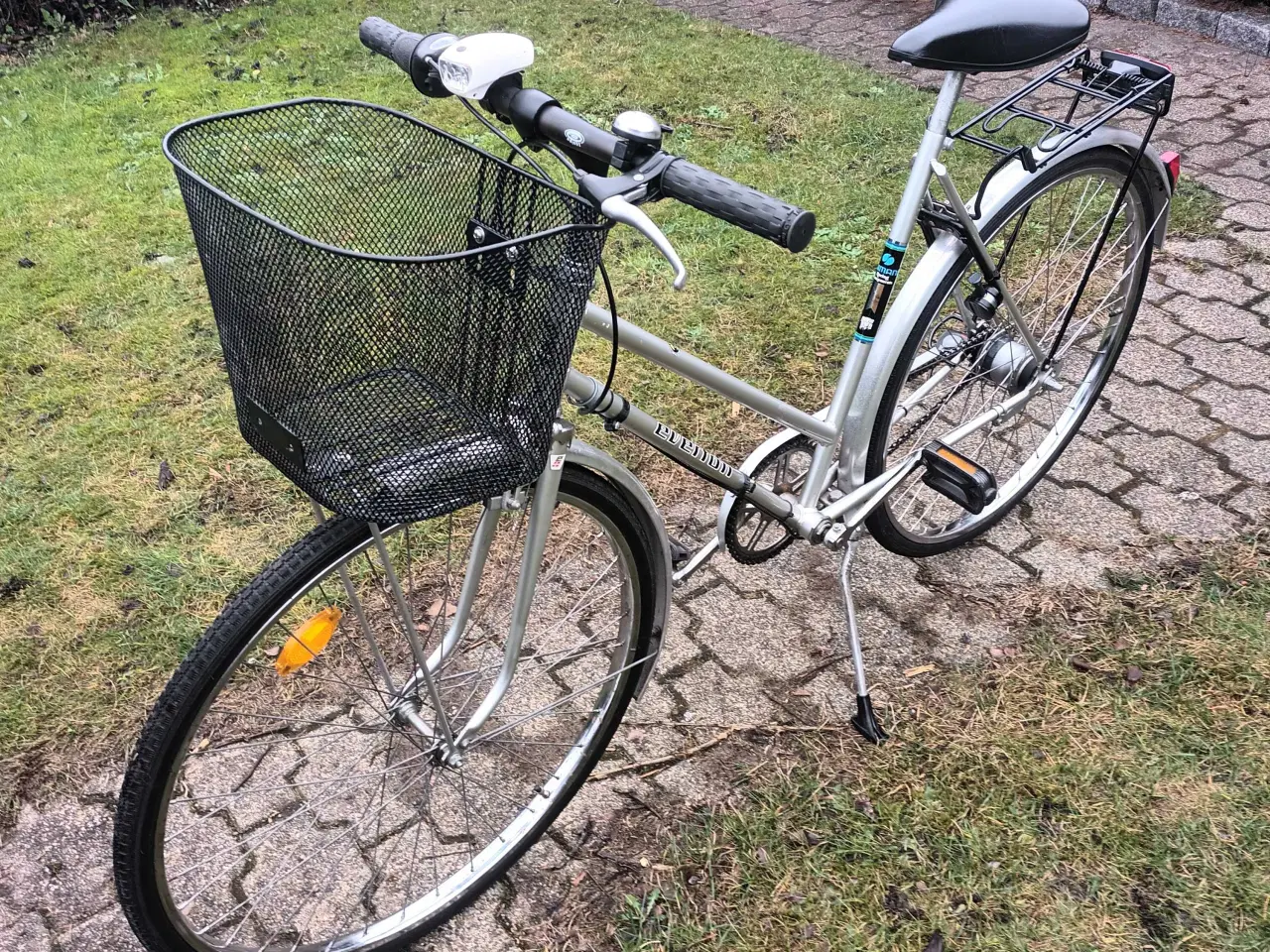 Billede 1 - DameCykel sælges 