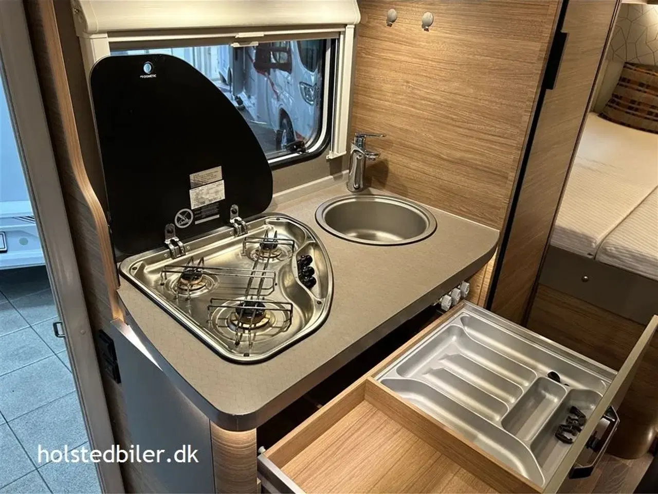 Billede 11 - 2021 - Weinsberg Pepper Edition 600 MF   Automatgear, km 23000, el-cykelholder m.m.
