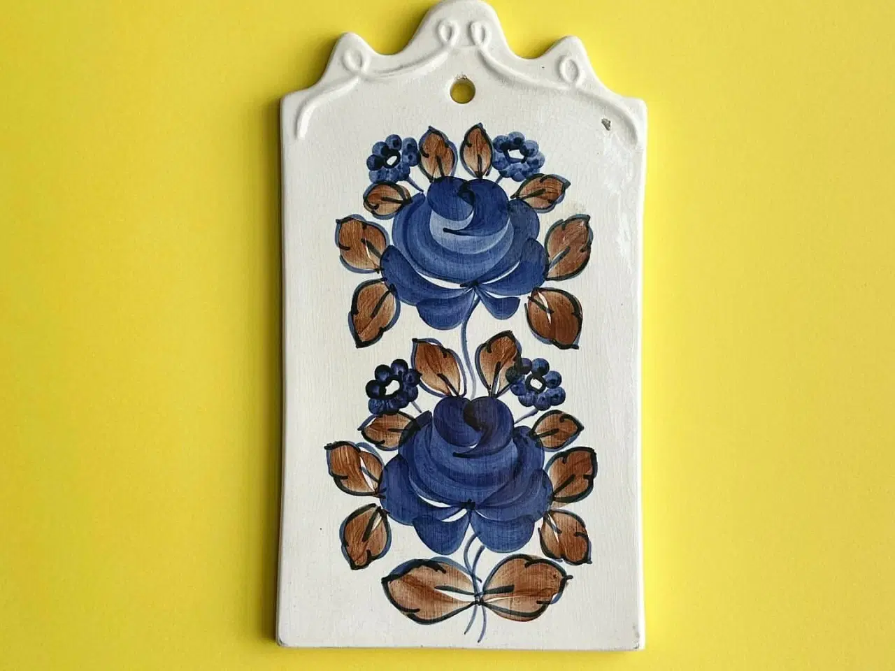 Billede 1 - Polsk bemalet smørebrik, blå/brun