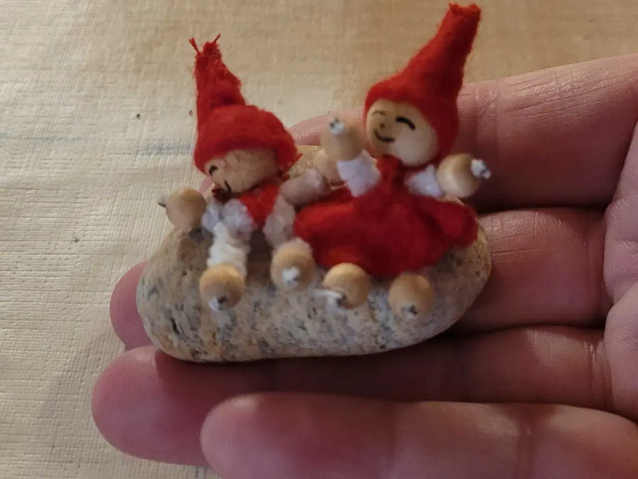 Billede 2 - 9 små nisser 