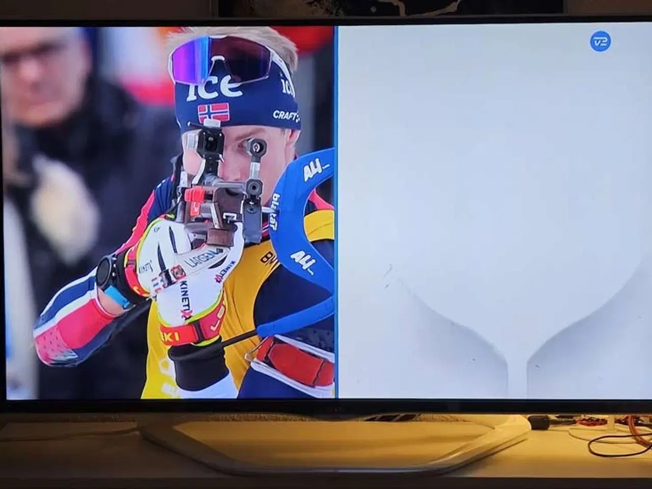 Billede 4 - 47" LG FullHD hvidt tv, Aalborg