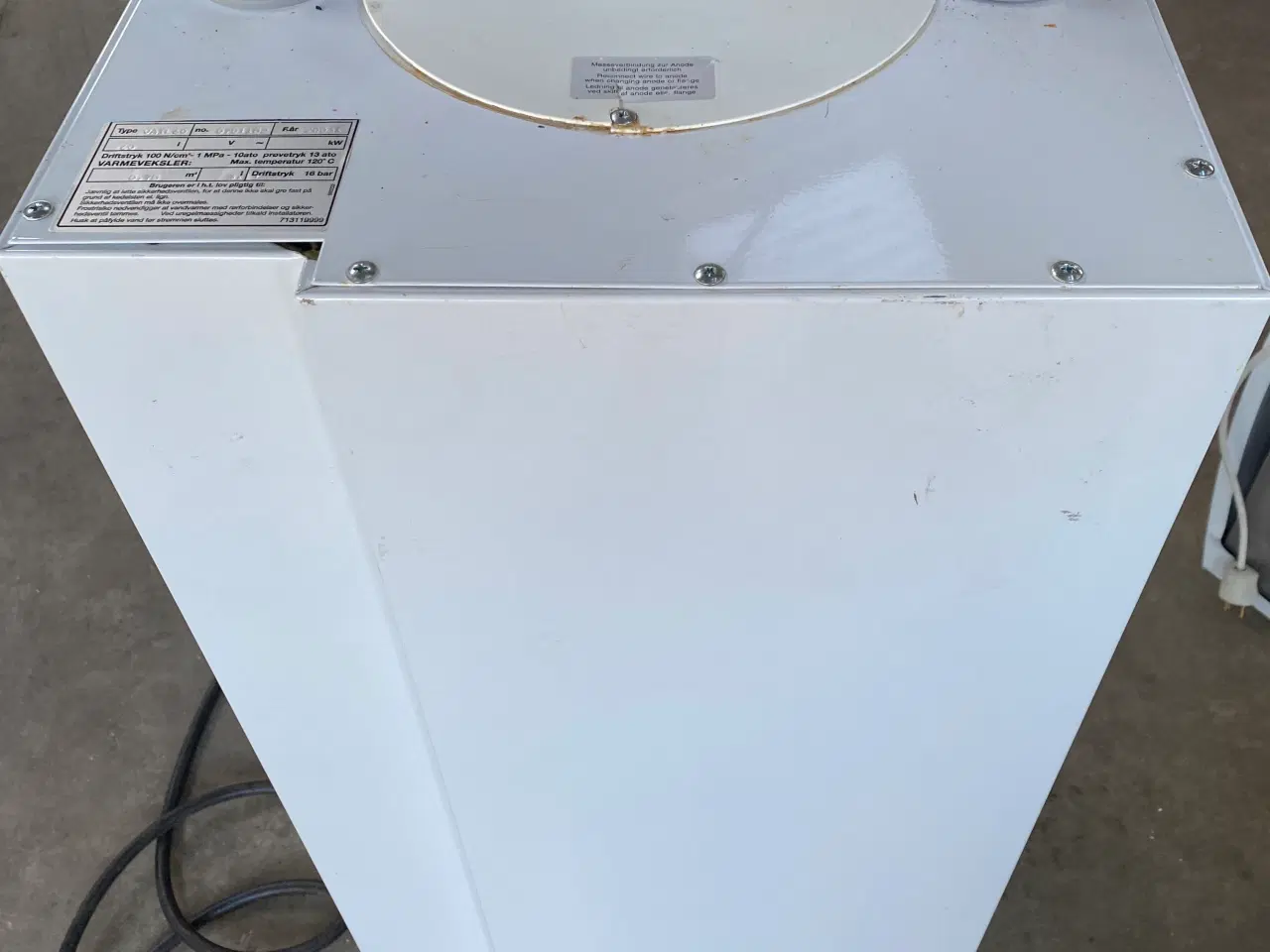 Billede 1 - Varmtvandsbeholder