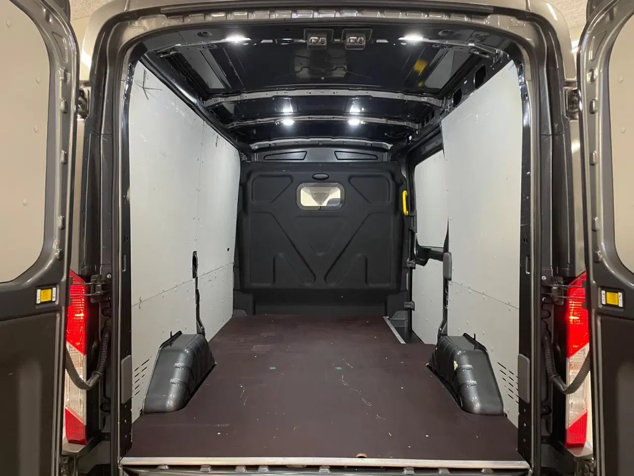 Billede 14 - Ford Transit 350 L2 Van 2,0 TDCi 170 Trend aut. H2 FWD