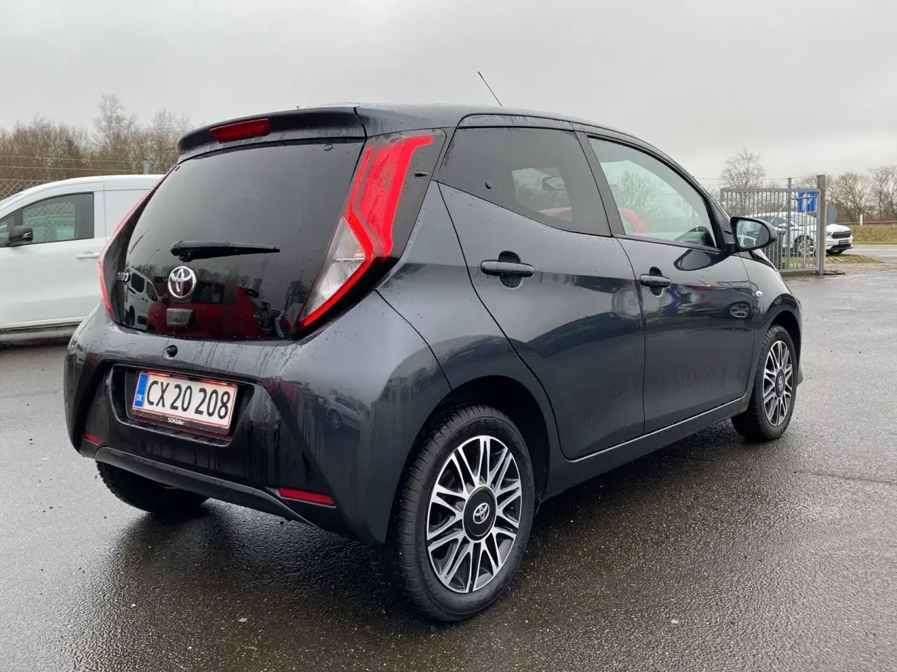 Billede 3 - Toyota Aygo 1,0 VVT-I X-Press X-Shift 72HK 5d Aut.