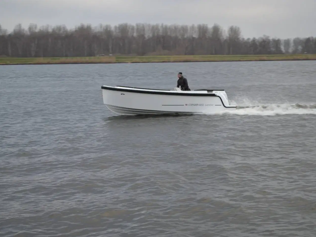 Billede 15 - Corsiva 650 Tender DEMO - E-propulsion, Navy 6 Evo