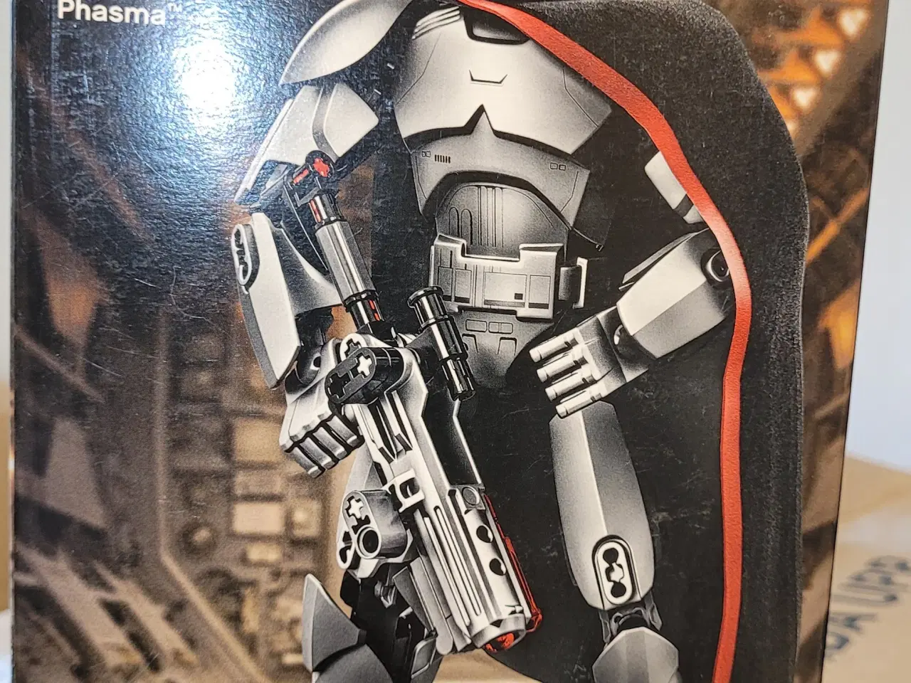 Billede 2 - Lego Star Wars 75118 Captain Phasma