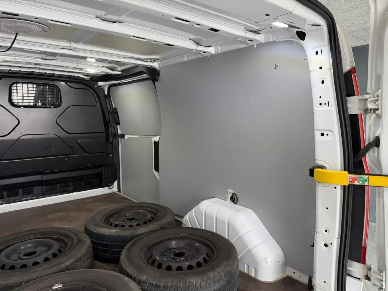Billede 13 - Ford Transit Custom 300 L2H1 2,0 TDCi Trend 130HK Van 6g Aut.