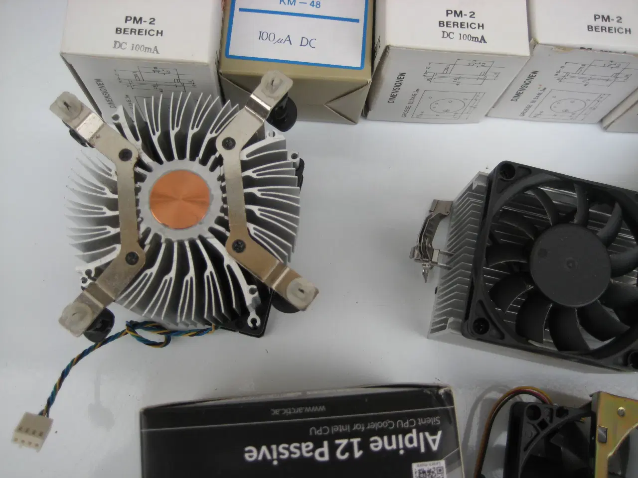 Billede 4 - Diverse stumper til elektronik.