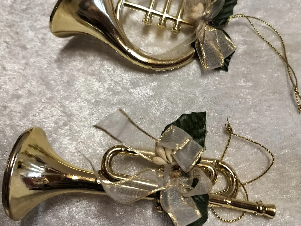 Billede 2 - Gammelt julepynt instrumenter til juletræet.