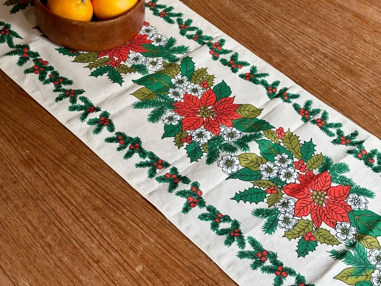 Billede 1 - Retro bordløber m print, 127 x 33 cm