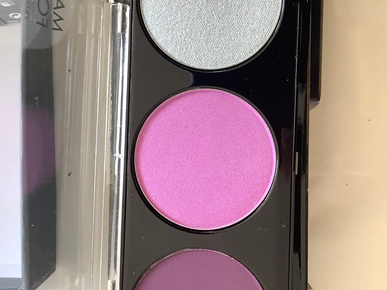 Billede 2 - Prof. Eyeshadow.