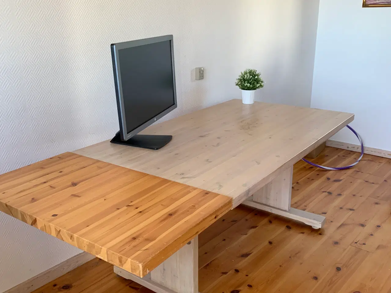Billede 2 - Spisebord/skrivebord