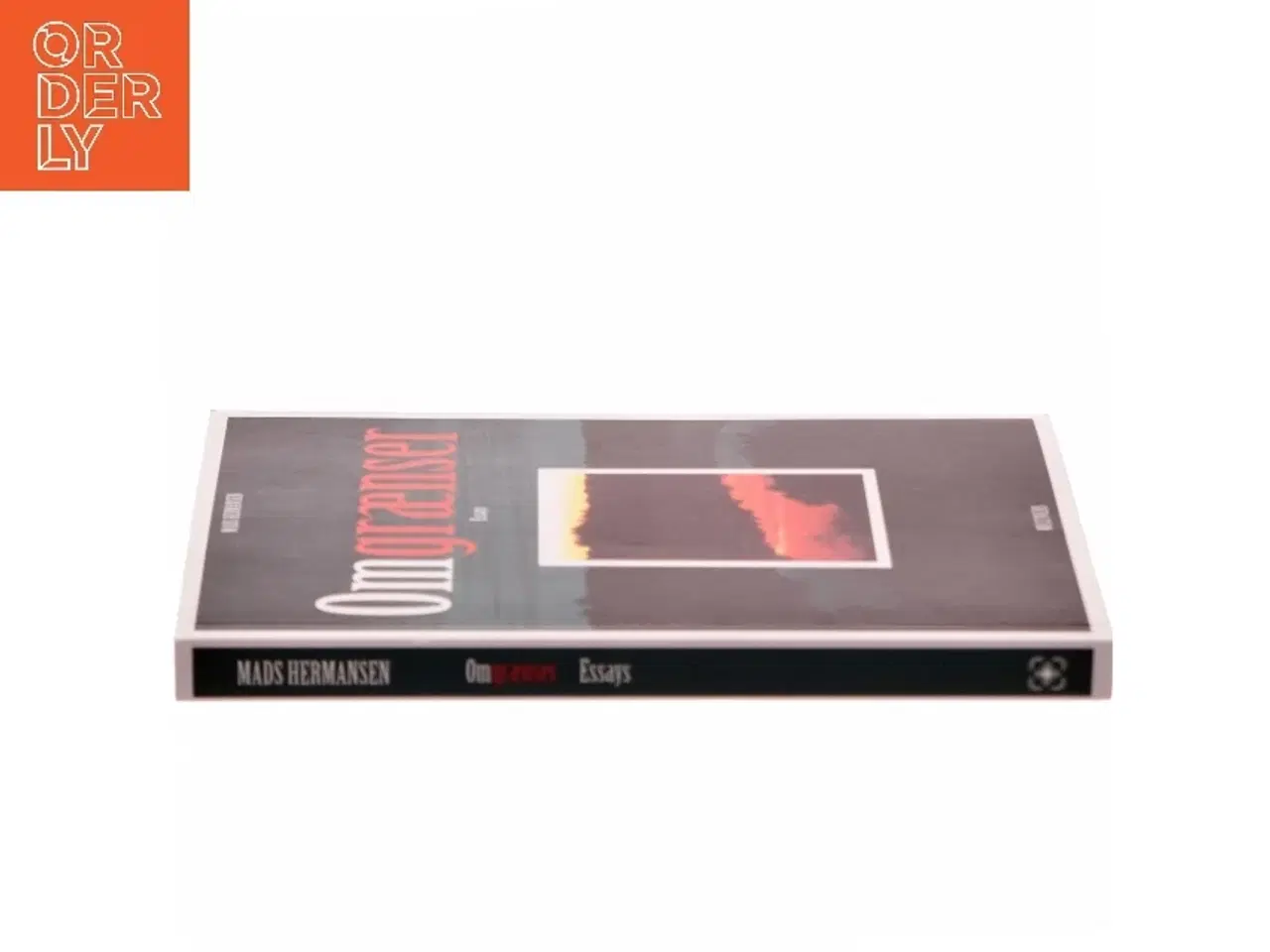 Billede 2 - Omgrænser : essays af Mads Hermansen (f. 1946) (Bog)