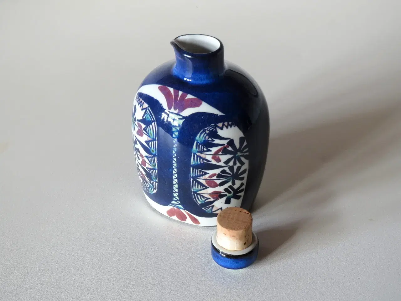 Billede 2 - Aluminia flaske eller flacon med prop