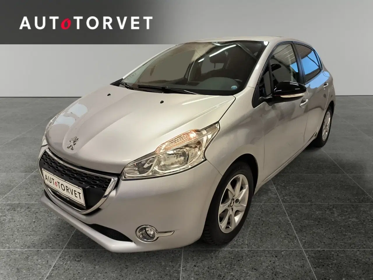 Billede 1 - Peugeot 208 1,2 VTi City